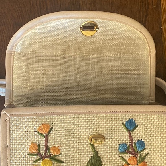 Vintage 1960s Floral Rafia Purse Beautiful Wood Sided Bag Please Read - Picture 10 of 16